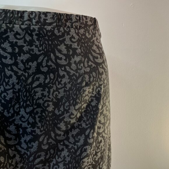 Vamp Women's Black/Grey Print Pencil Skirt - Size Large - NWT $80 - Picture 2 of 5
